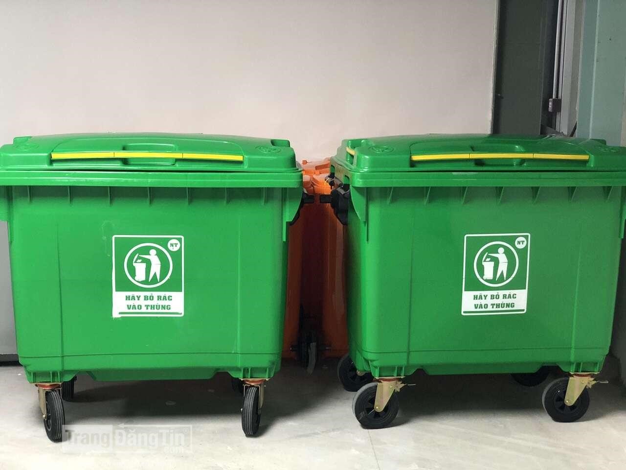 thùng rác nhựa HDPE 660L